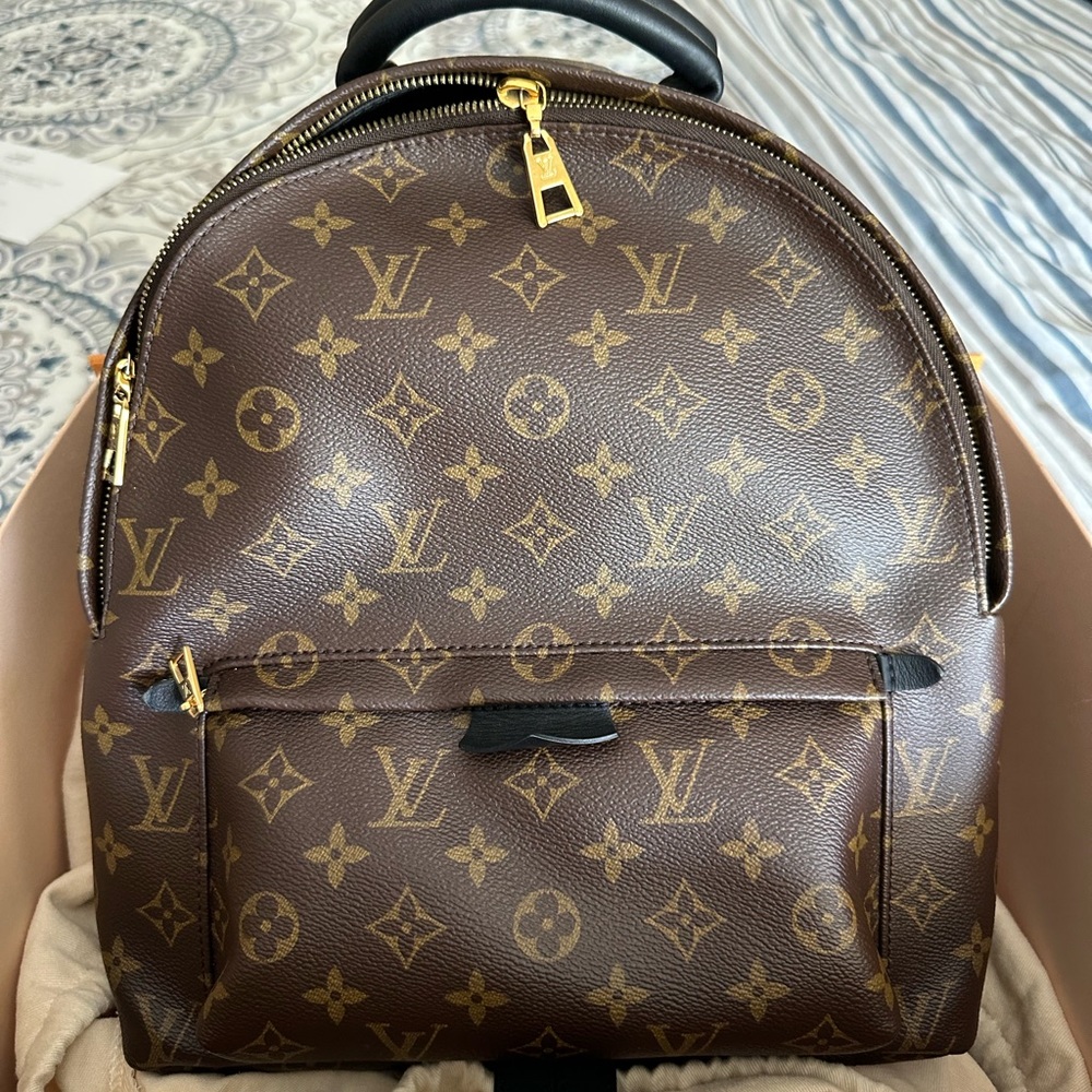 ❌ SOLD ❌ Louis Vuitton MM Monogram Palm Springs Backpack
